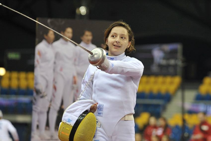 VIDEO: Ana Maria Brânză, spadasina cu mască galbenă