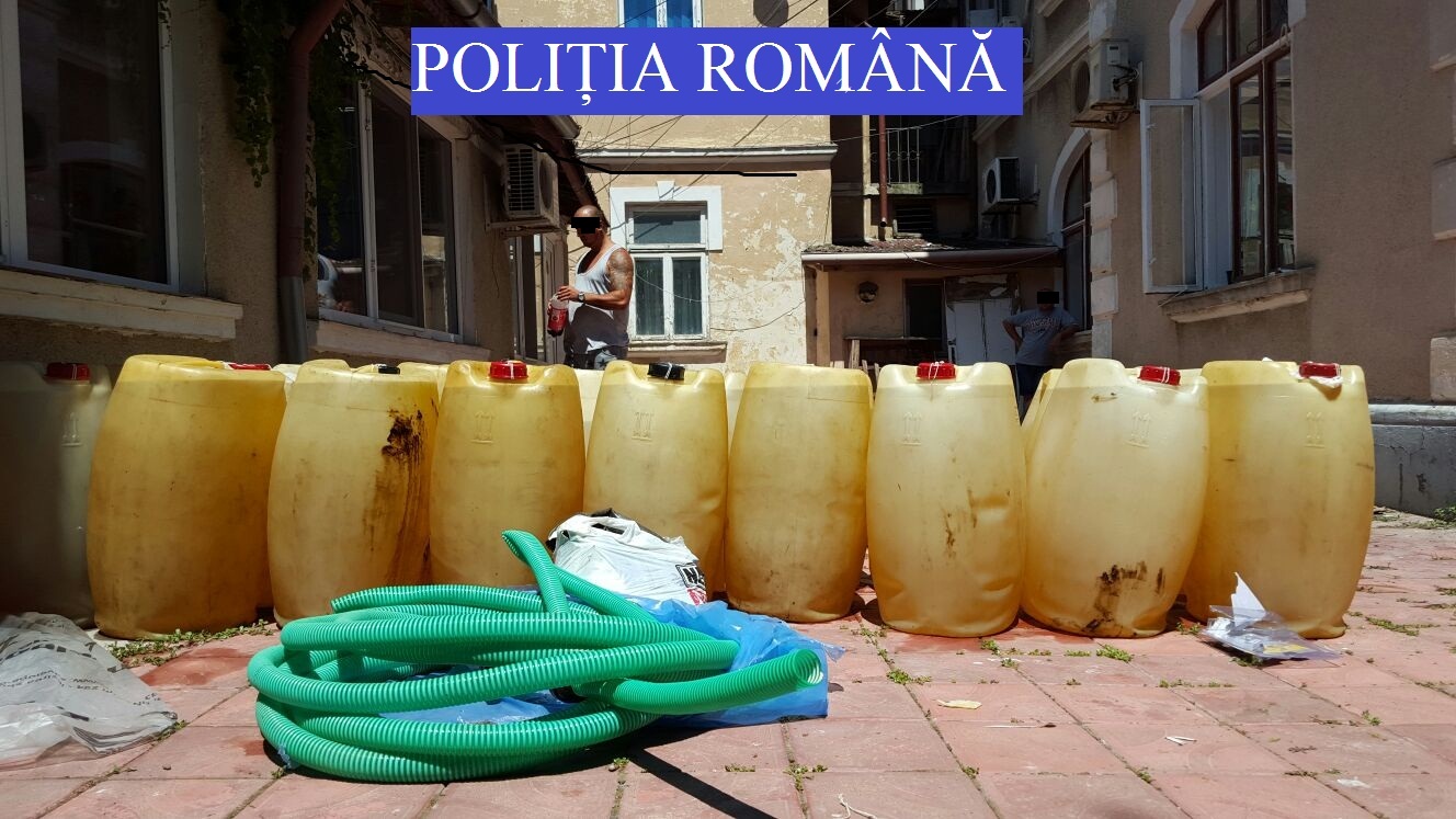 FOTO – Lupul, paznic la oi! Furt de combustibil în gara Dorobanțu, Constanța