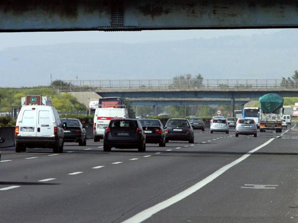 Un TIR a fost implicat înt-un accident pe autostrada A1