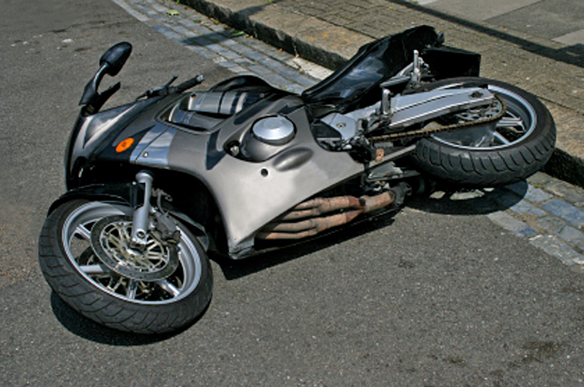 TULCEA: Un constănțean s-a răsturnat cu motocicleta