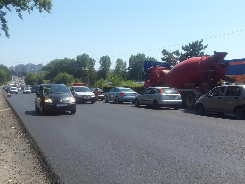Foto – Trafic infernal între Constanța și Ovidiu
