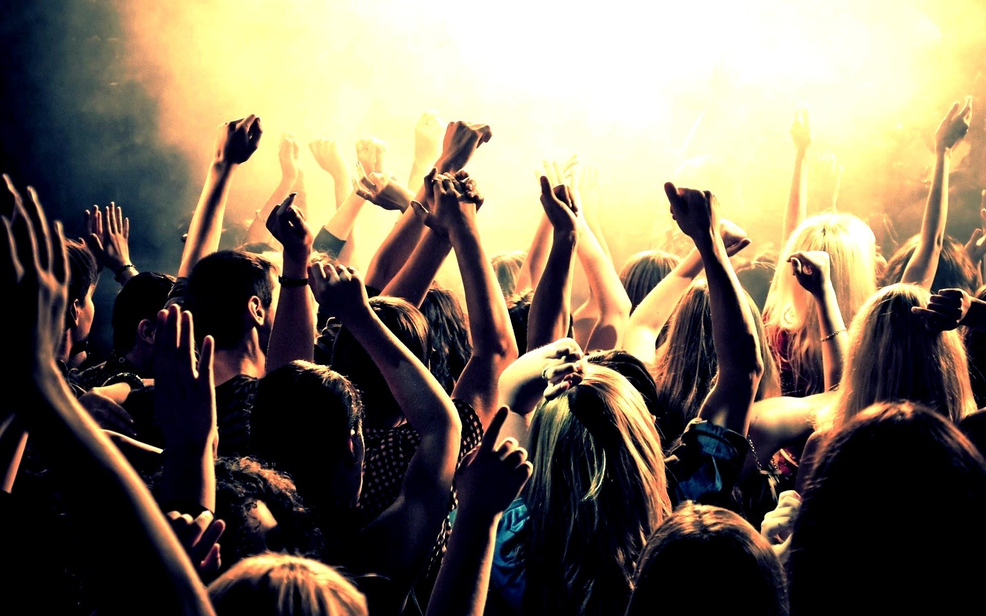 ZECI de evenimente pe litoral și în Delta Dunării
