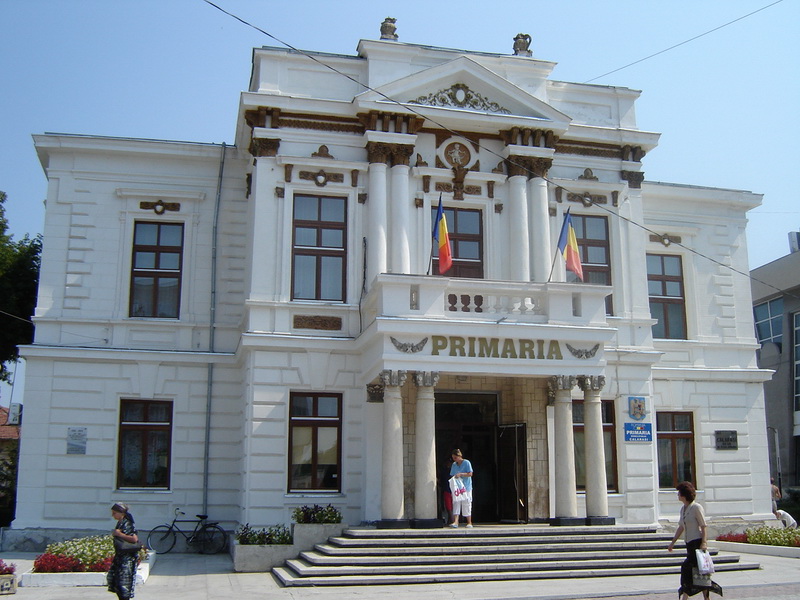 CĂLĂRAŞI. Începe distribuţia ajutoarelor alimentare comunitare