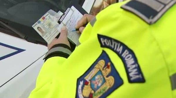 România într-o săptămână. 369 de permise de conducere REȚINUTE pentru alcool, 716 pentru viteză