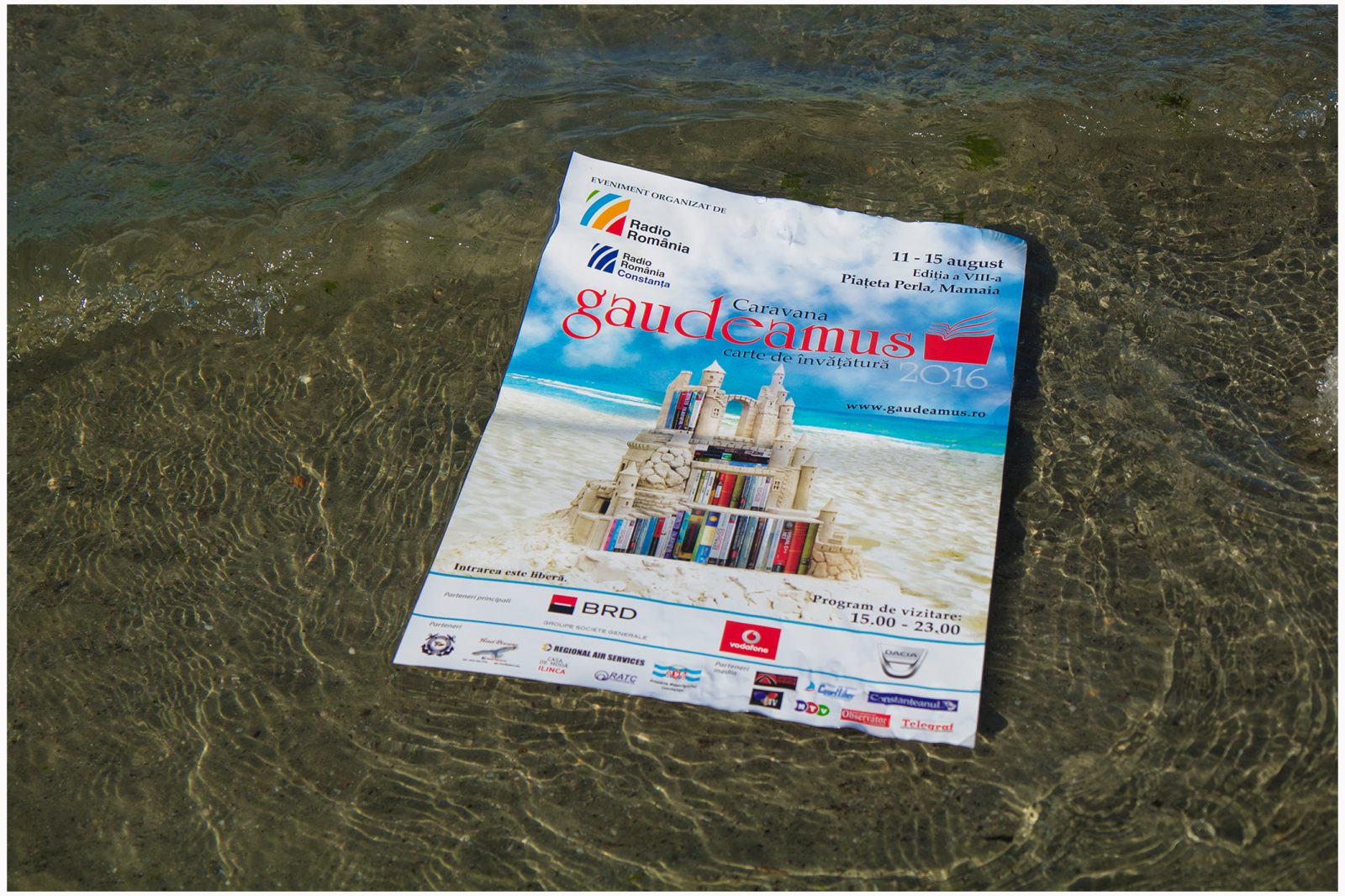 Foto – GAUDEAMUS Litoral, un târg de carte cu priză la public