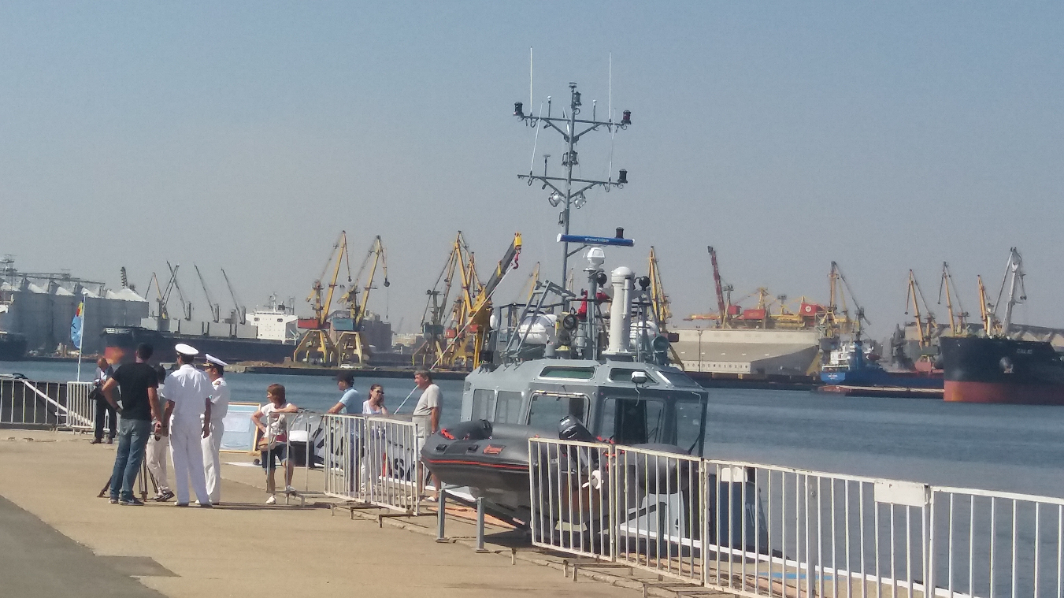 Foto/Constanța: Ziua Porților Deschise în Portul Militar