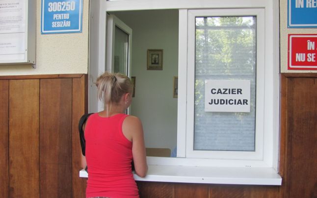 DEBIROCRATIZARE: Dovada plății unor amenzi poate fi trimisă, SCANATĂ, la Poliție