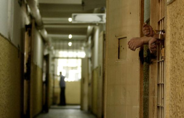 Incendiu provocat de un deținut la Penitenciarul Jilava