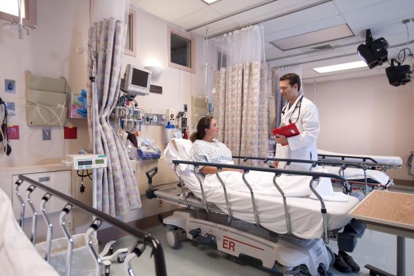 SOLIDARITATEA SANITARĂ: Medicii refuză, în proporție covârșitoare, să mai facă gărzi în condițiile actuale