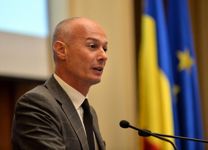OFICIAL. Bogdan Olteanu a demisionat de la BNR