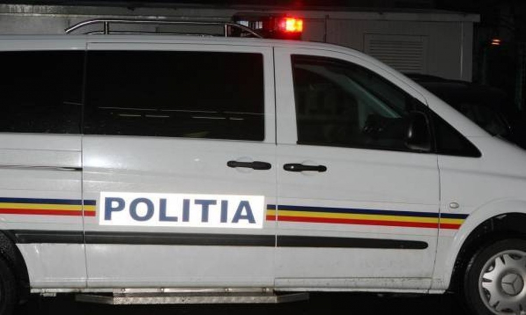 CONSTANȚA. FLAGRANT. Prins în timp ce se pregătea să vândă DROGURI de risc