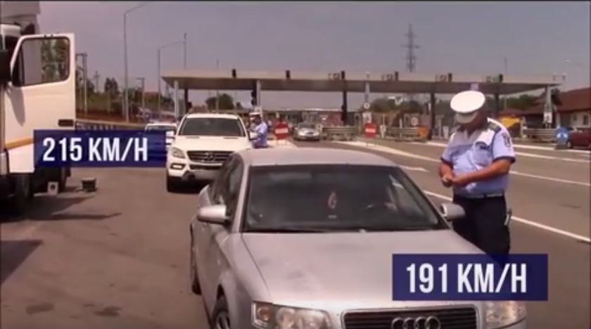 VIDEO: Autospeciala neinscripţionată dotată cu aparat radar a făcut victime printre șoferii vitezomani de pe A2