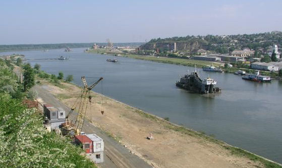 Un bărbat din BRĂILA, comandantul unei ambarcațiuni ancorate în Portul CERNAVODĂ, dispărut de la bord!