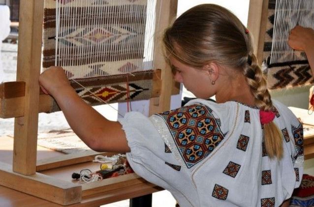 Târgul meşterilor populari a deschis ZILELE MUNICIPIULUI TULCEA