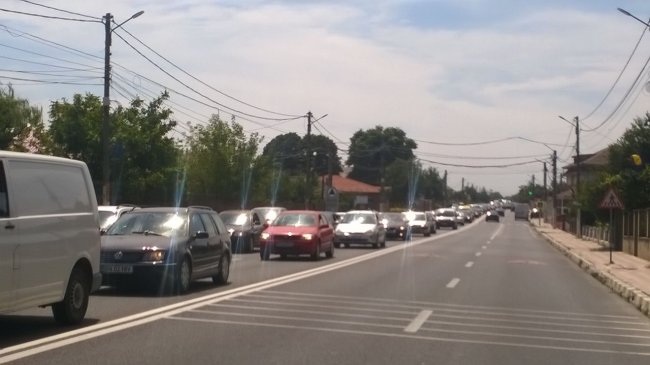 Trafic aglomerat pe litoral şi Valea Prahovei