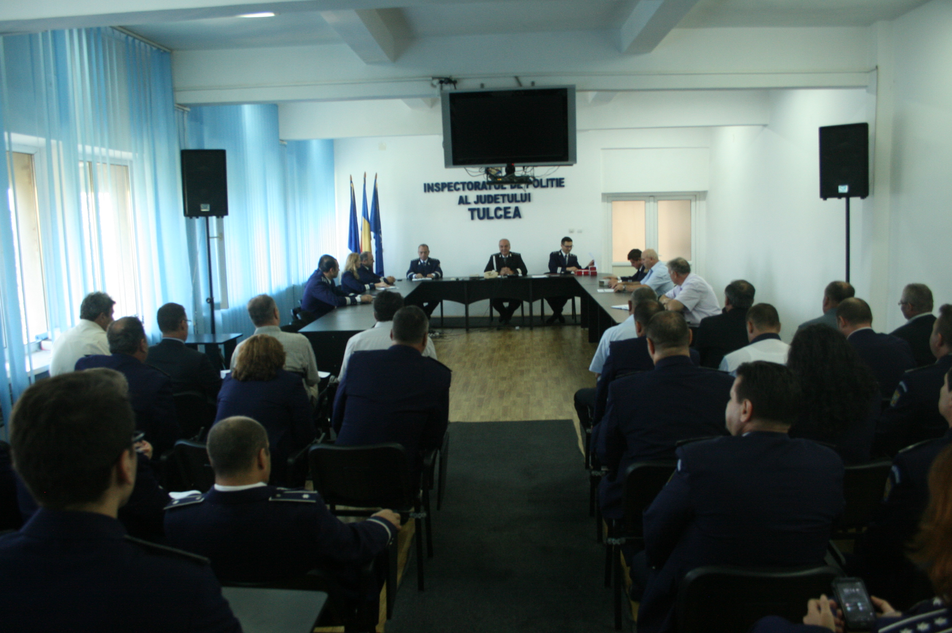 Foto – TULCEA: Polițiști avansați în grad