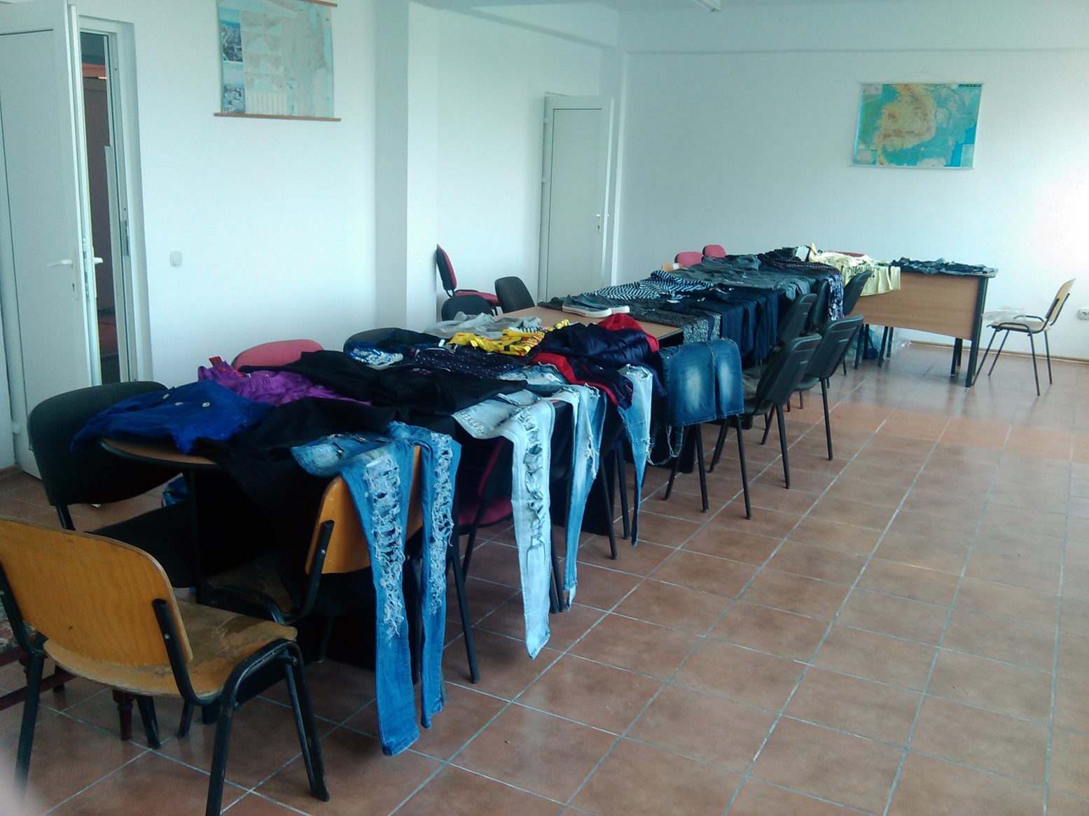 HÂRȘOVA: Vânzătoare ambulante amendate de jandarmi