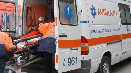 CONSTANȚA: Pieton lovit de un autobuz