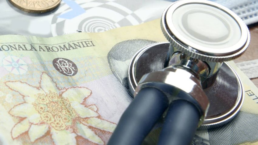 Peste 60% dintre asigurații din județul Tulcea și 35% dintre cei constănțeni nu achită contribuția la asigurările de sănătate