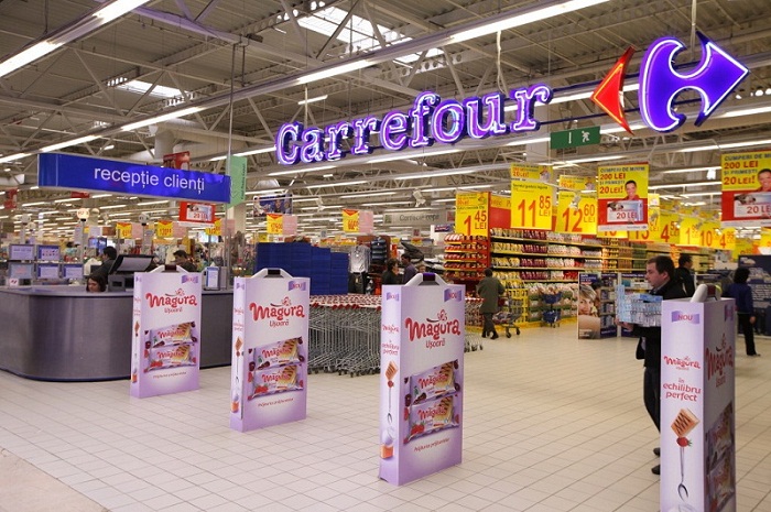 EXPLOZIE într-un centru comercial din Focșani