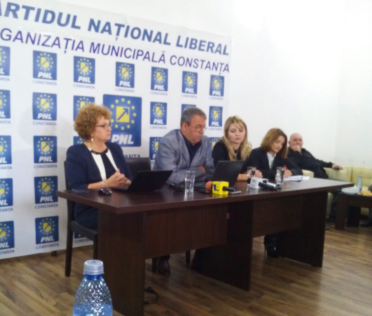 CONSTANȚA: Vergil Chițac critică constituirea comisiei pentru ocuparea funcțiilor de directori de școli