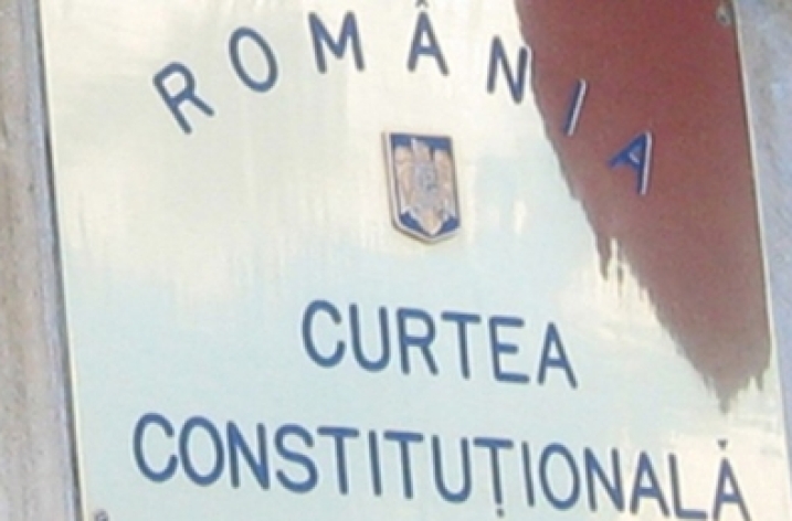 Curtea Constituţională a avizat revizuirea Constituţiei, în sensul redefinirii familiei