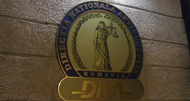 Vara le-a adus CONDAMNĂRI! 35 de inculpați trimiși după gratii de procurorii DNA
