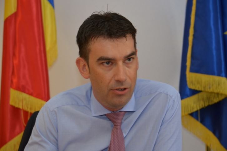 Dragoș Tudorache este nominalizarea premierului Dacian Cioloș pentru șefia MAI