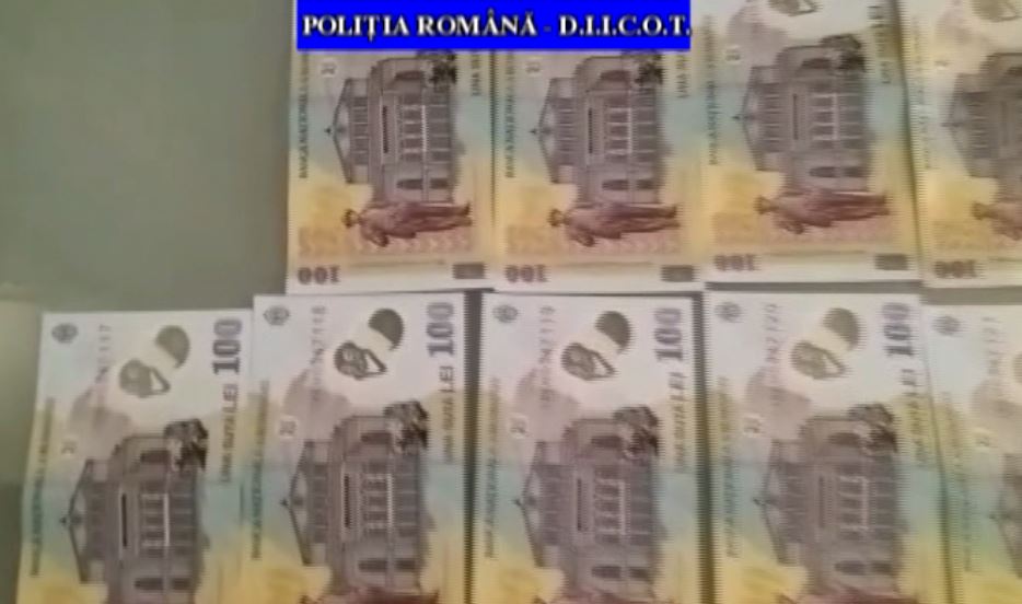 VIDEO – Tânără din PLOIEȘTI, prinsă în flagrant când vindea cannabis