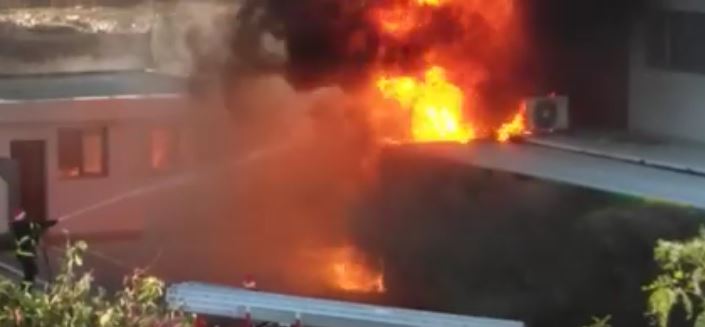 VIDEO: Joaca cu focul a provocat un incendiu de amploare la TULCEA