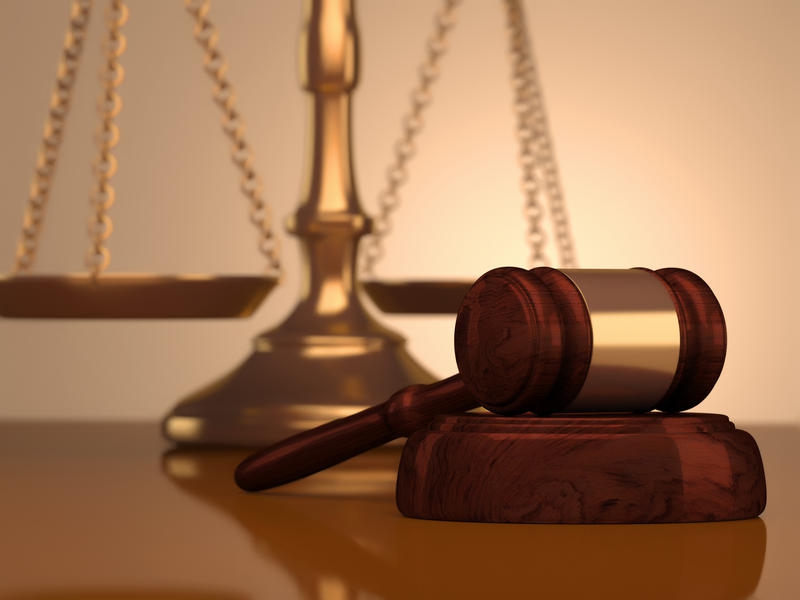 Tensiuni în JUSTIŢIE