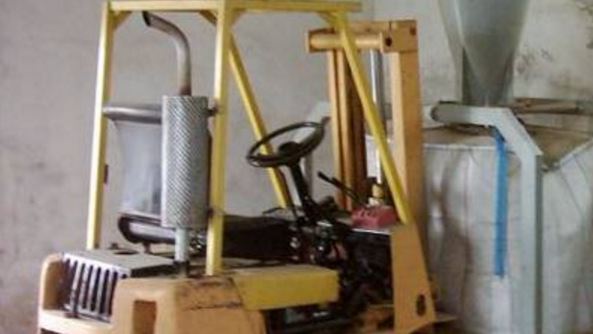 EFORIE: Moarte cumplită pentru un muncitor strivit de un motostivuitor