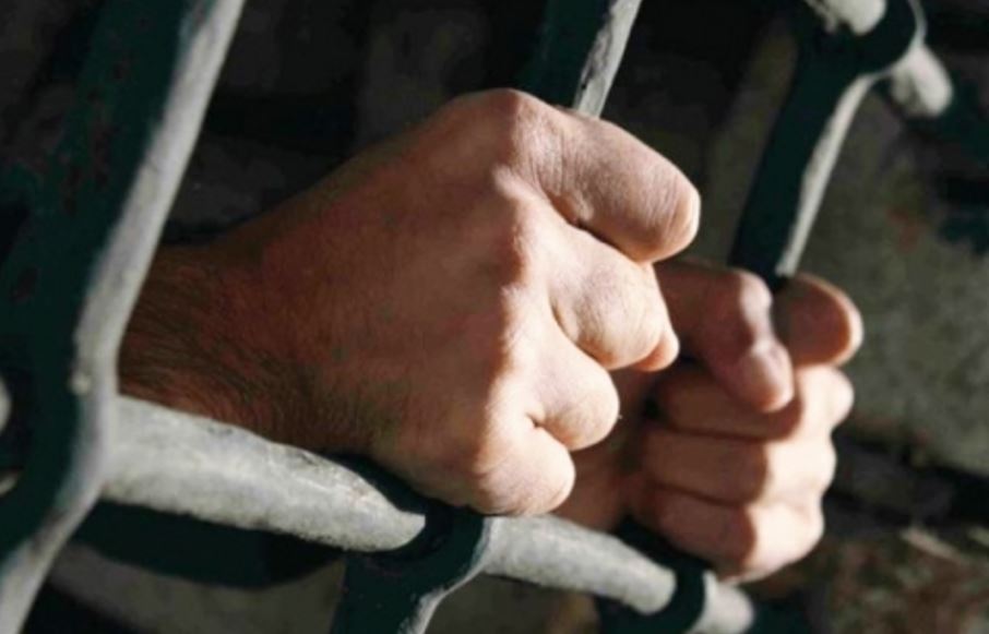 TULCEA: Un bărbat pe numele căruia era emis un mandat de executare a pedepsei cu închisoarea, a fost reținut