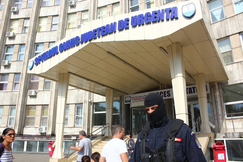 Medic psihiatru din cadrul Spitalului Judeţean Constanţa, trimis în judecată pentru înșelăciune