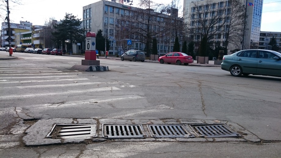 TULCEA: Mai mulți localnici cer asfaltarea de URGENȚĂ și integrală a străzilor și șoselelor din municipiu