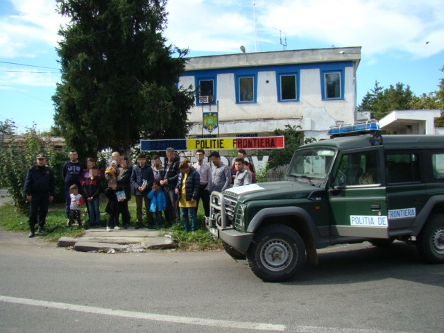 FOTO – 6 copii sirieni intenționau să intre ILEGAL în România