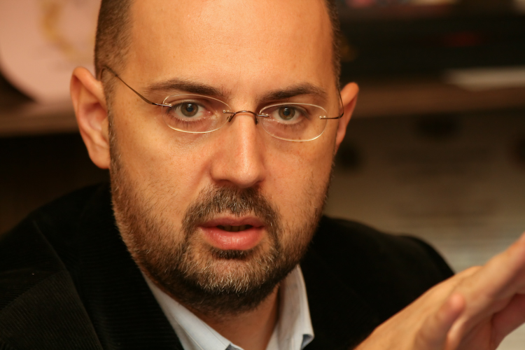 Kelemen Hunor: Taxa radio – tv trebuie să rămână
