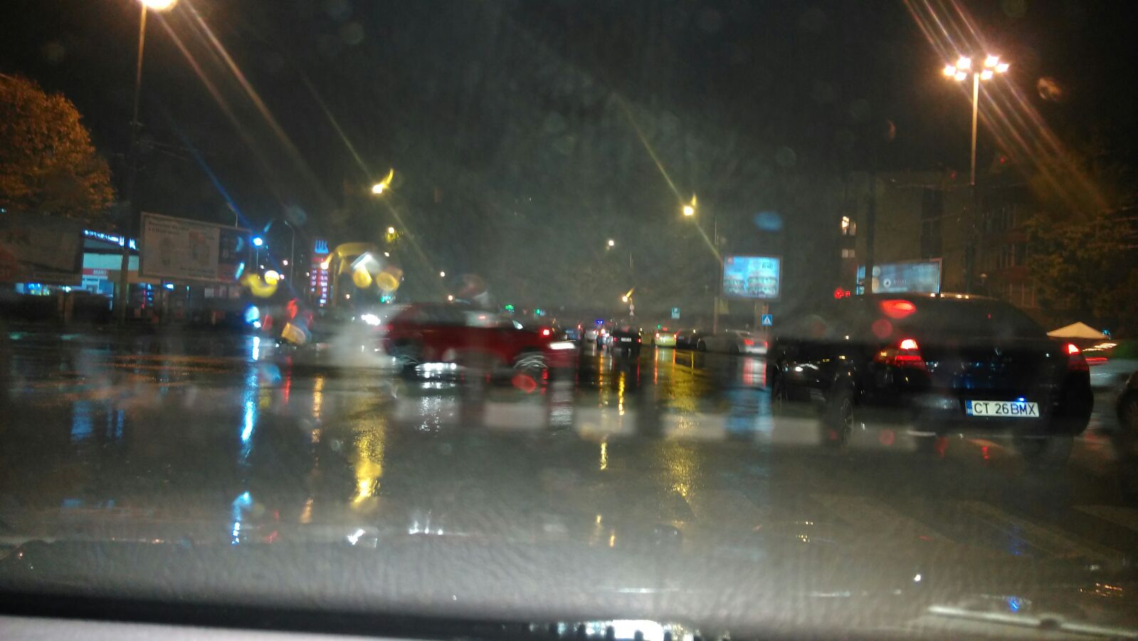 EXCLUSIV/FOTO – CONSTANȚA. Accident rutier la City Park Mall