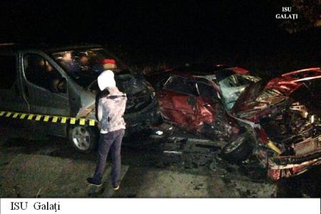 ACCIDENT devastator în GALAȚI: 3 morți și 11 răniți