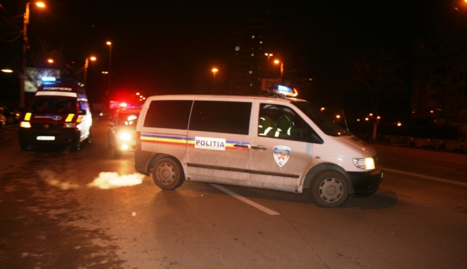 AGIGEA: Persoană încarcerată în urma unui accident rutier GRAV