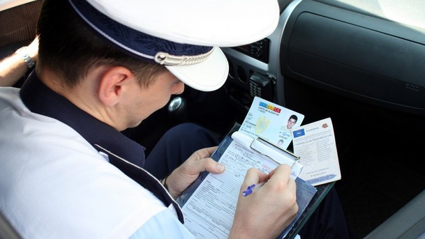 TULCEA: Avalanșă de șoferi fără permis, pe străzile județului