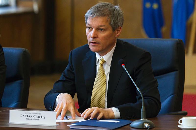Dacian Cioloș despre înlocuitorul lui Ghinea: Mă gândesc la un om din interiorul ministerului, nu o să fie un interimat