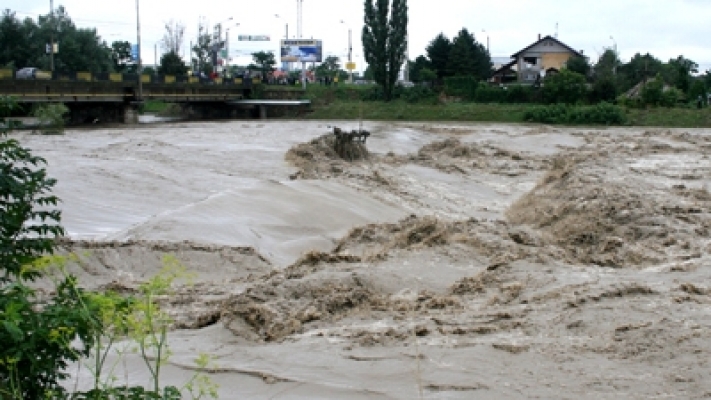 Iaşi, Vaslui, Bacău, Neamţ, Vrancea şi Galaţi: Cod GALBEN de inundaţii