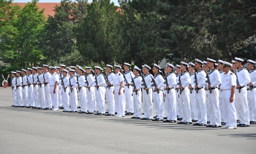AUDIO – CONSTANȚA: Zeci de elevi și studenți au depus jurământul militar la Academia Navală