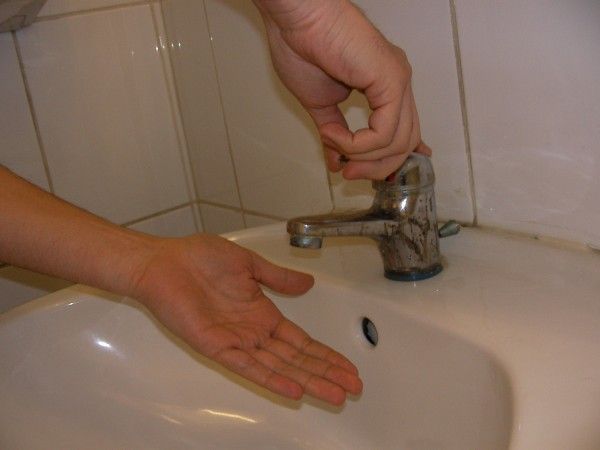 Mai mulți locuitori din Poarta Albă și Cernavodă rămân fără apă