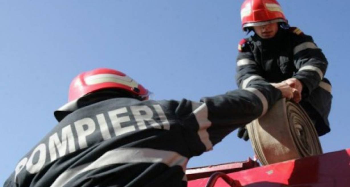 Incendiu în localitatea Corbu