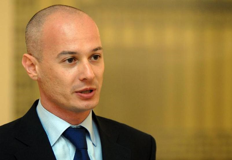 DNA. Bogdan Olteanu, trimis în judecată pentru trafic de influență