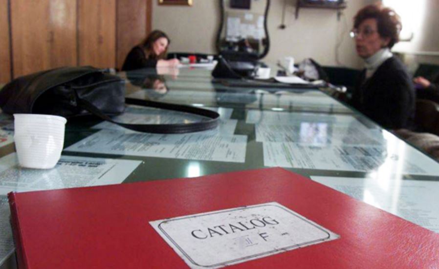 TULCEA: Criză de profesori calificaţi de limbi străine