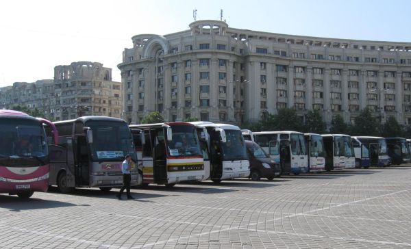 Transportatorii vor protesta în fața Guvernului României