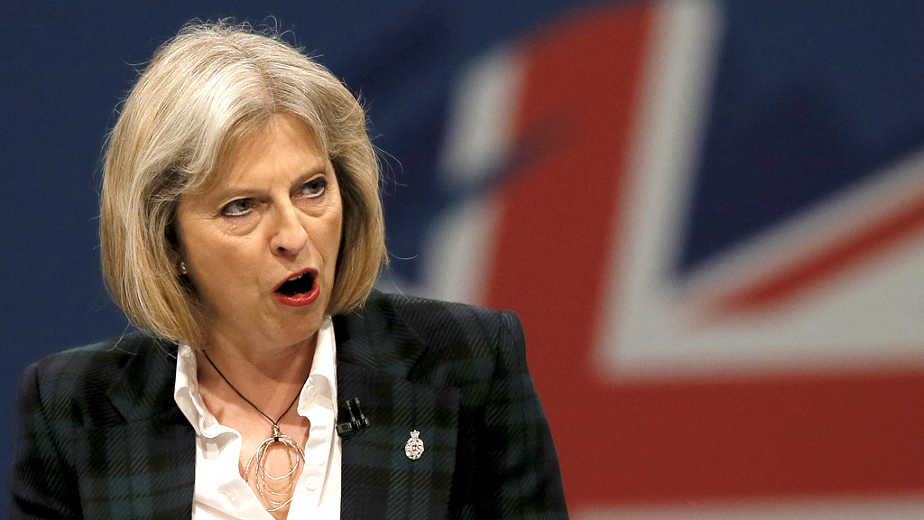 Premierul Theresa May SPERĂ să poată garanta drepturile cetățenilor UE aflați deja în Marea Britanie